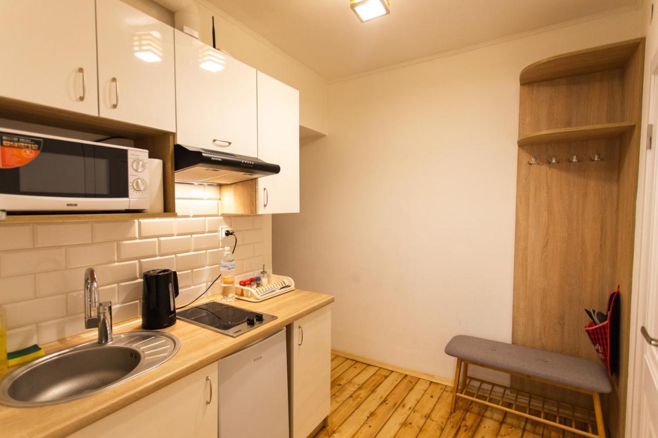 Peaceful Studio On Rynok Square Lviv Ngoại thất bức ảnh